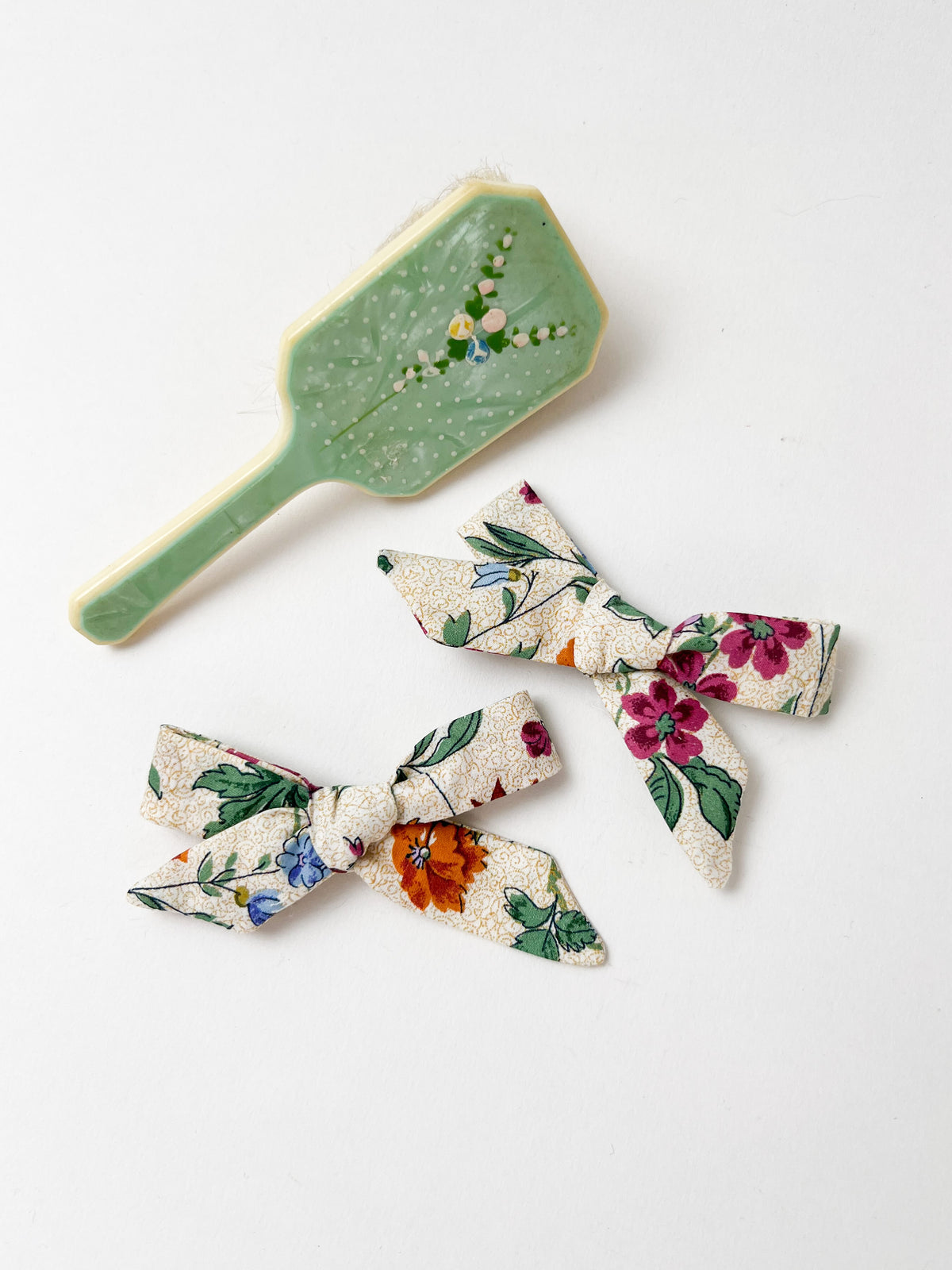 Hair Bows in Isolde