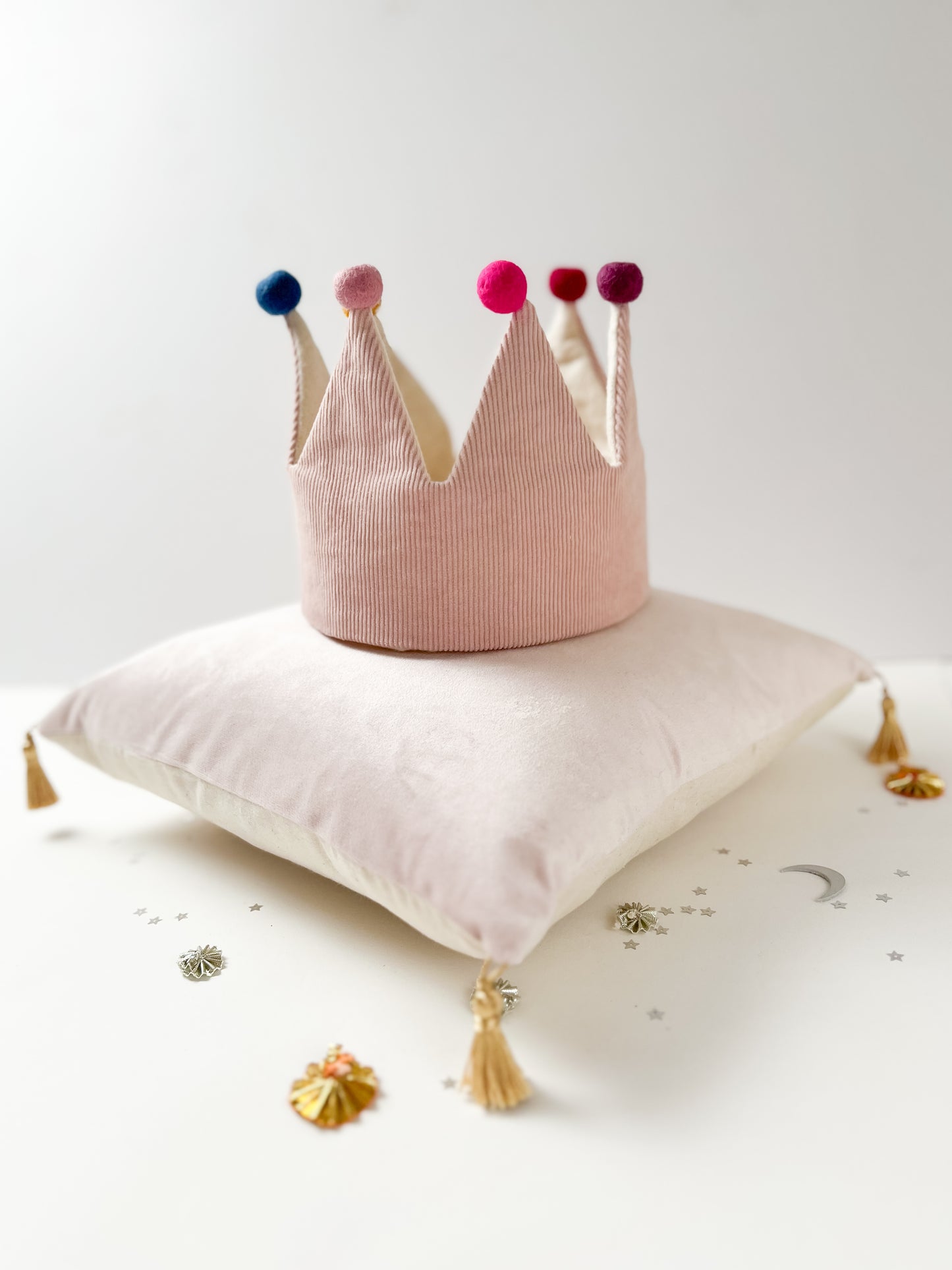Dressing Up Crown Pale Pink