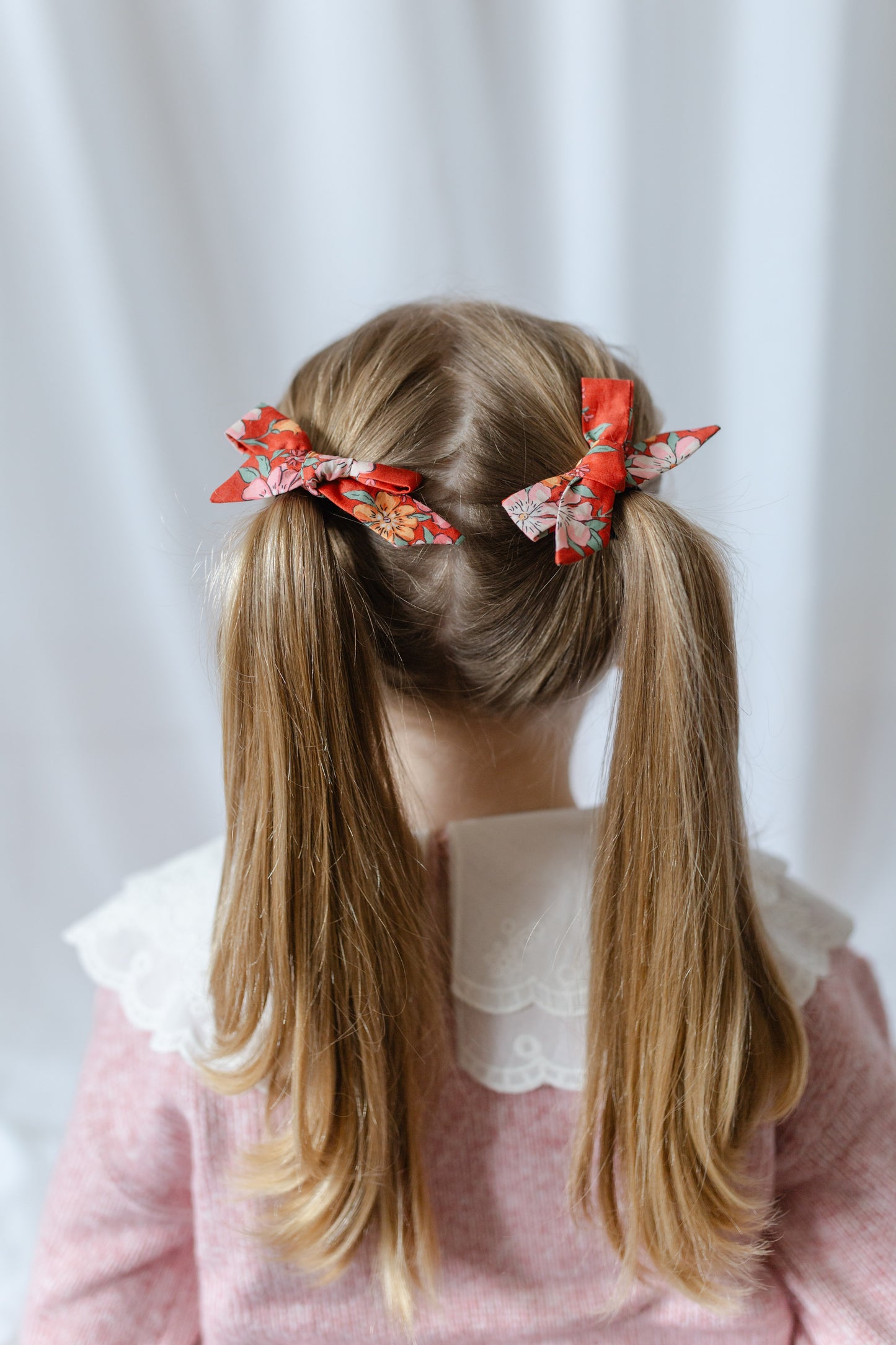 Pig Tail Bow Set in Liberty Lynda Anne