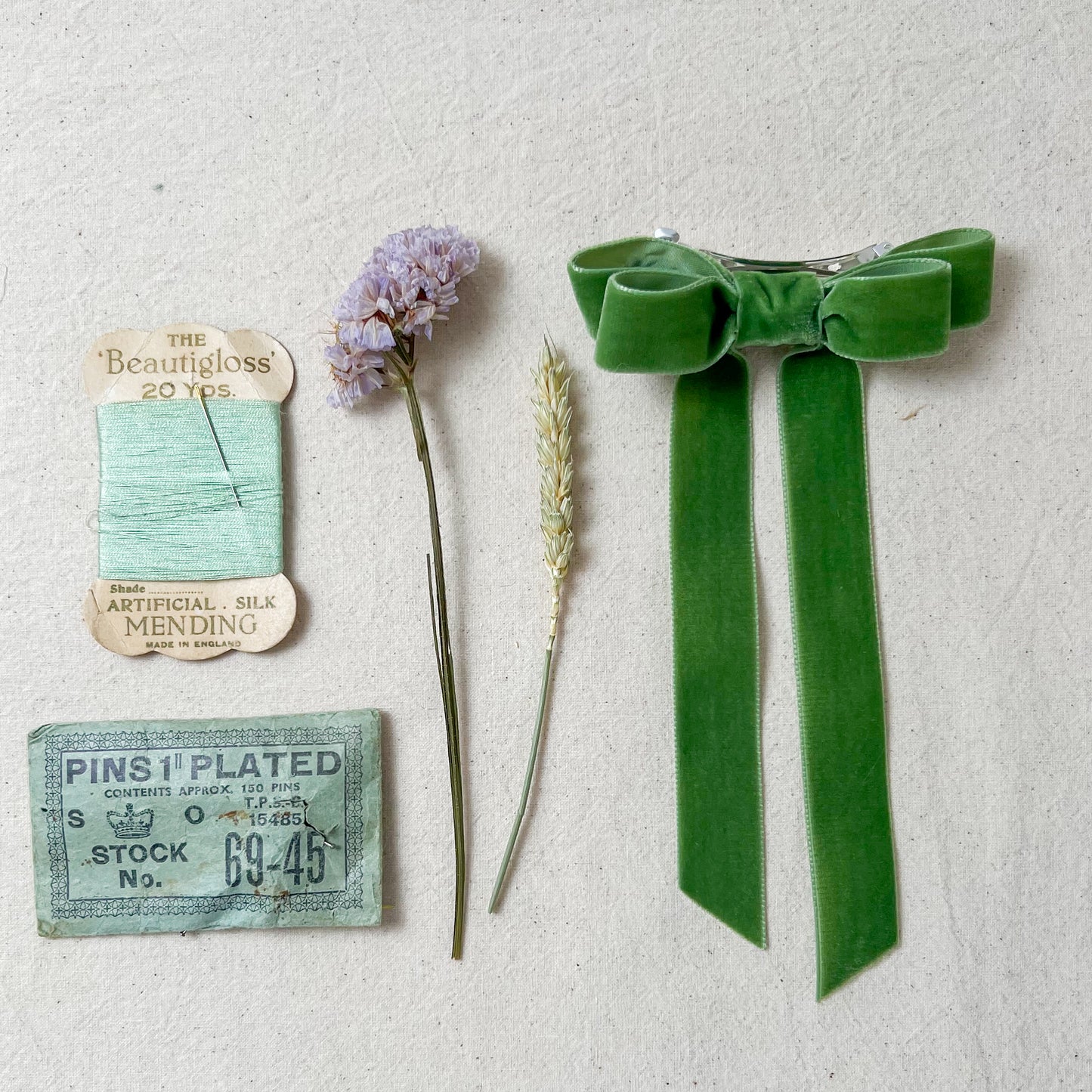 Velvet Hair Clip Moss Large