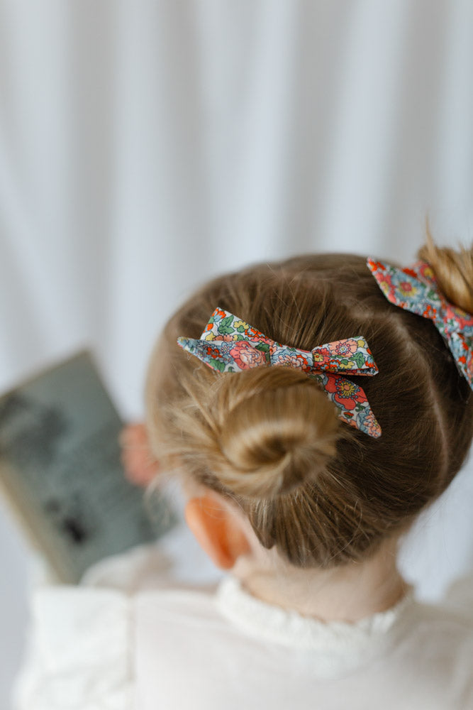 Pig Tail Bow Set in Liberty Nell Annie and May