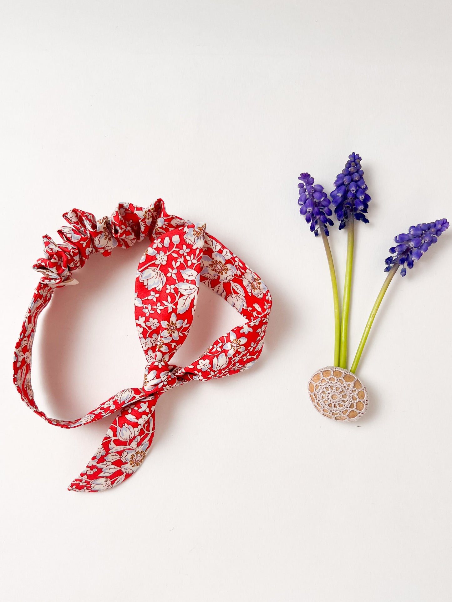 Retro Knot Headband Liberty Lizzy in Red