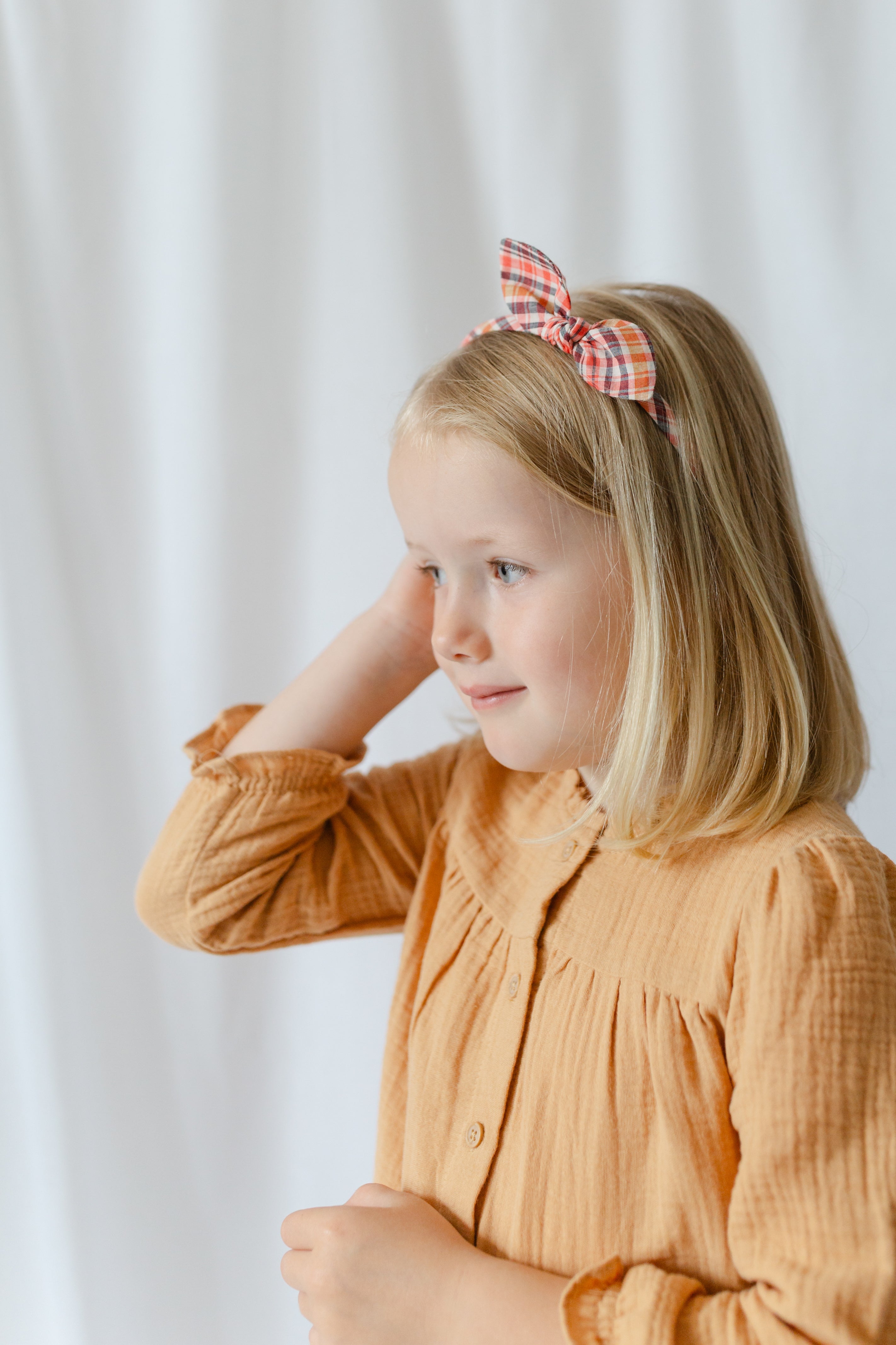 Alice Band Small Bow Crabapple Check – Runaround Retro