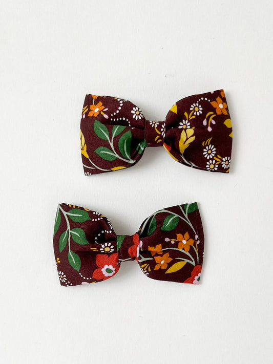 Petite Bow Clip Set Daisy Brown