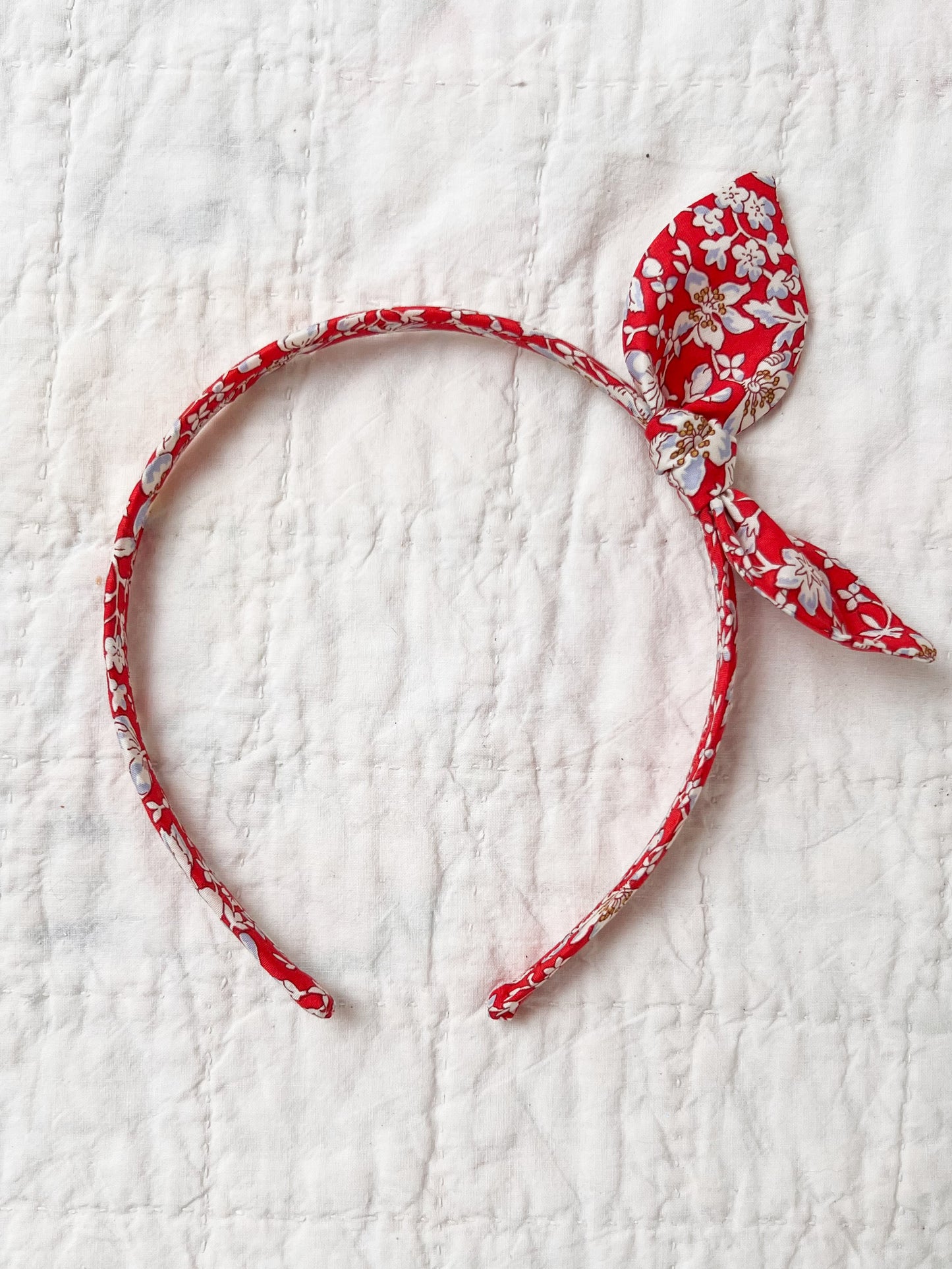 Side Bow Hairband in Liberty Lizzy in Red