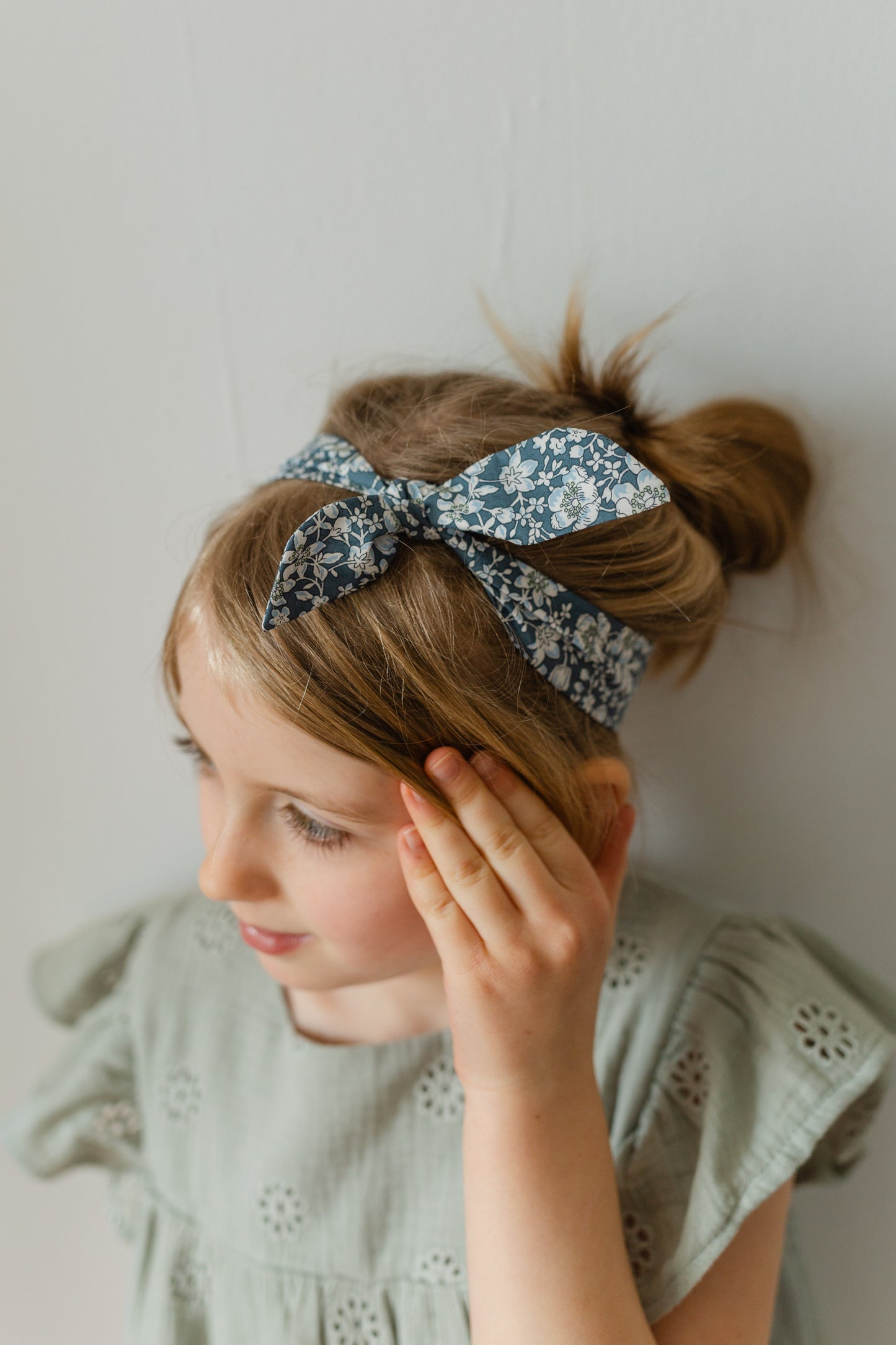 Retro Knot Headband Liberty Lizzy in Blue